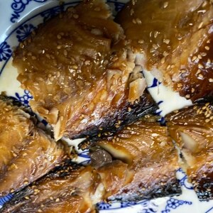 フライパンで焼く、サバのみりん漬け